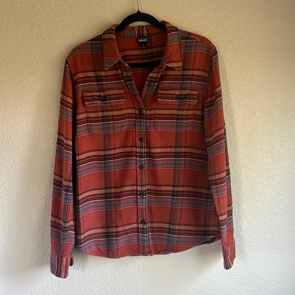 Patagonia organic cotton flannel button down M